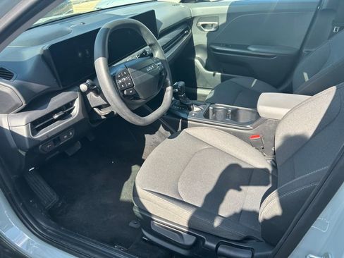 Used 2025 Kia K4 FWD image 10