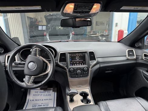 Used 2015 Jeep Grand Cherokee Limited w/ Luxury Group II AWD/4WD image 19