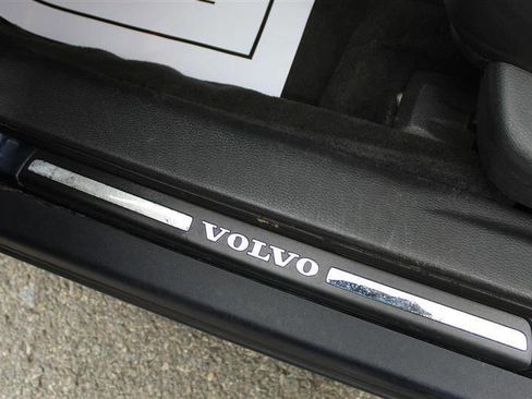 Used 2004 Volvo V70 Base AWD 4dr Turbo Wagon image 12