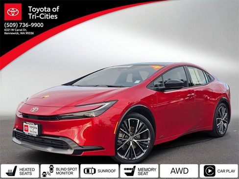 Used 2024 Toyota Prius Limited w/ Limited Premium Package image 7