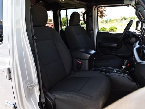 Used 2023 Jeep Wrangler Unlimited Sport AWD/4WD image 21