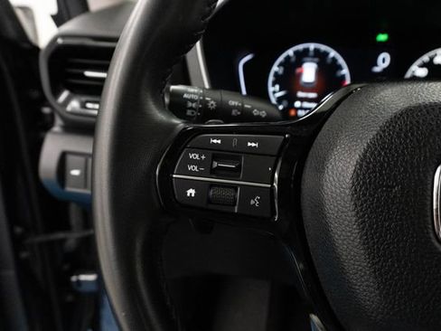 Used 2023 Honda Pilot Touring image 26