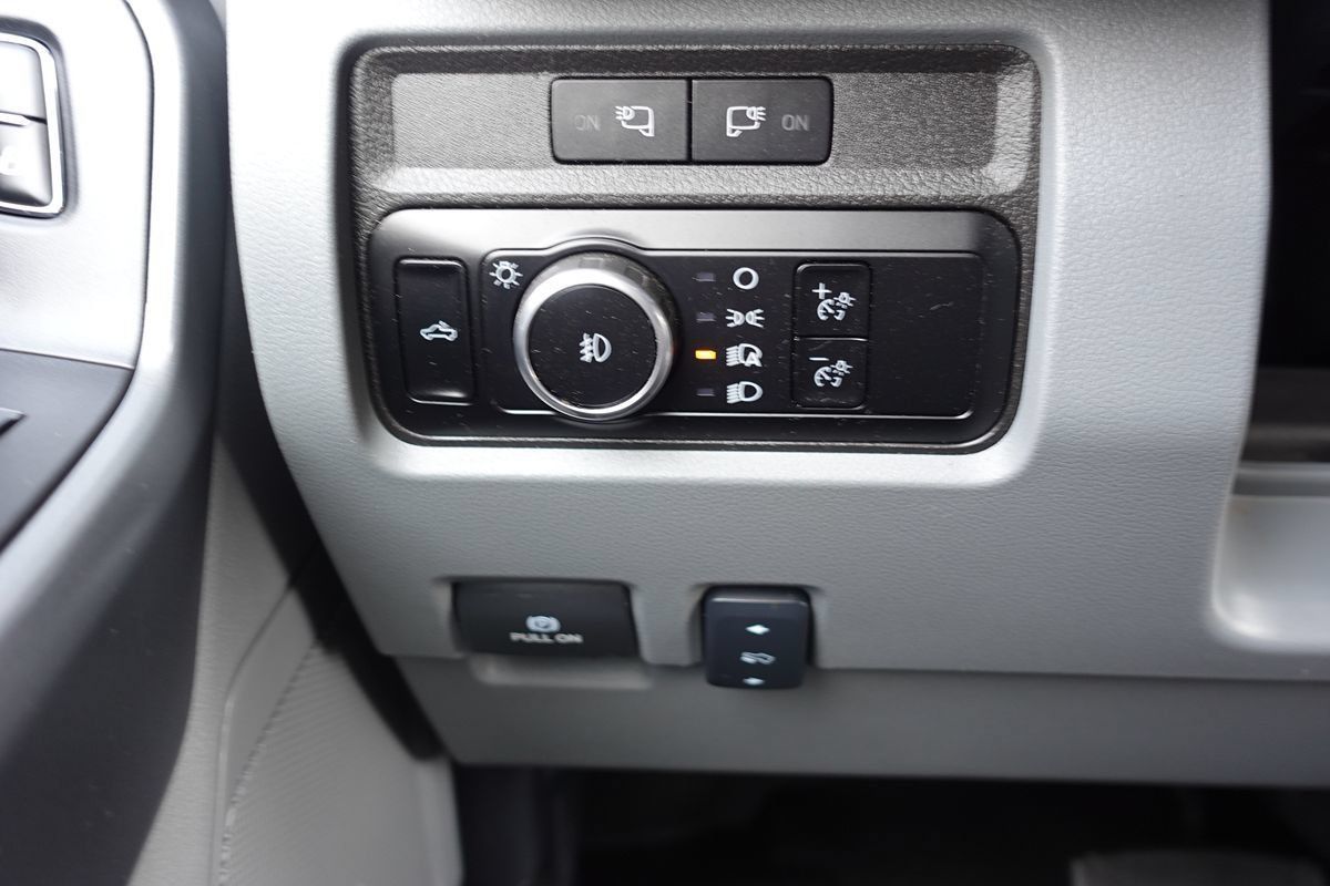 Used 2024 Ford F350 XLT w/ FX4 Off-Road Package AWD/4WD image 47