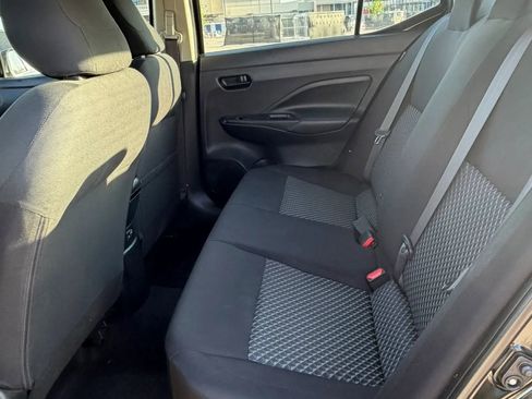 Used 2020 Nissan Versa S image 25