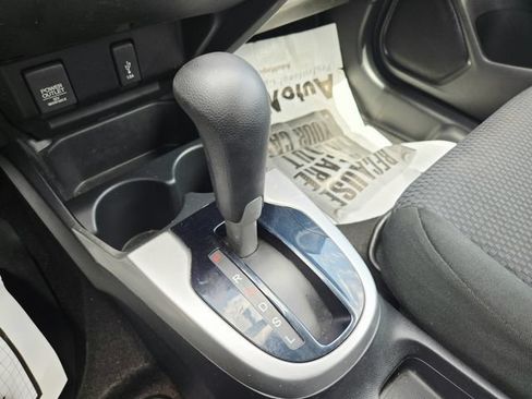 Used 2020 Honda Fit LX image 13