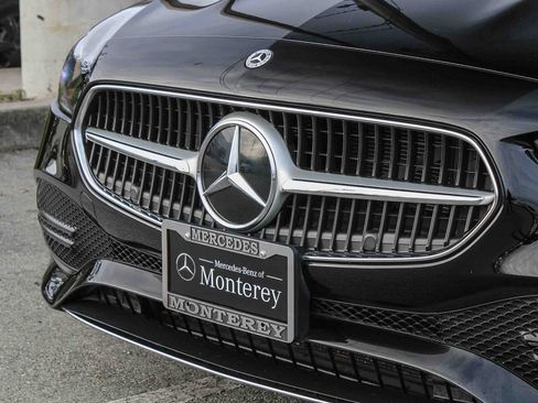 Used 2022 Mercedes-Benz C 300 Sedan image 6