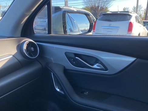 Used 2023 Chevrolet Blazer LT image 28