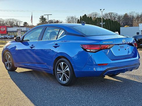 Used 2023 Nissan Sentra SV image 4