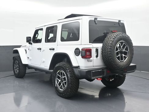 Used 2026 Jeep Wrangler Unlimited Rubicon image 4
