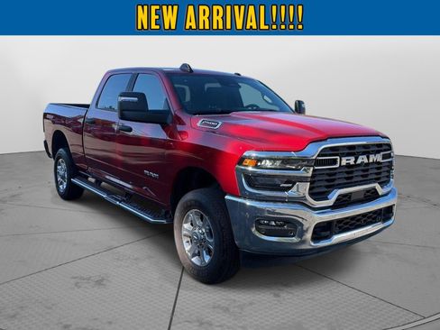 Used 2026 RAM 2500 Big Horn AWD/4WD image 1