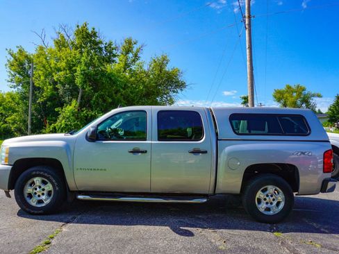 Used 2009 Chevrolet Silverado 1500 LT w/ Power Pack Plus AWD/4WD image 6