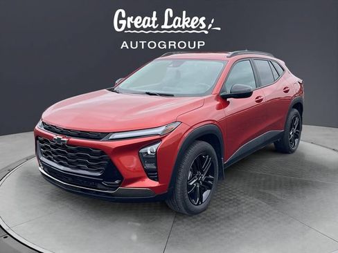 Used 2024 Chevrolet Trax ACTIV FWD image 1