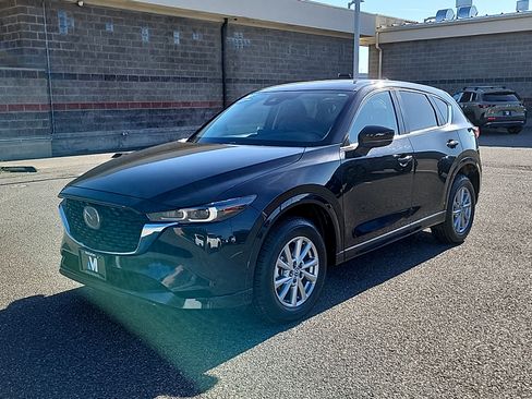 Used 2024 MAZDA CX-5 AWD 2.5 S w/ Select Package image 3