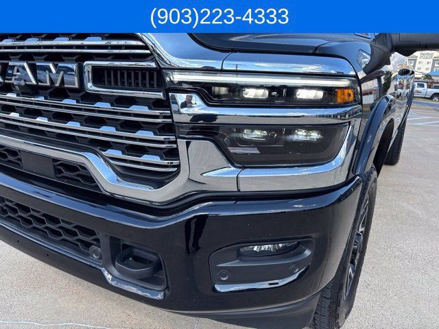 Used 2025 RAM 2500 Limited AWD/4WD image 6