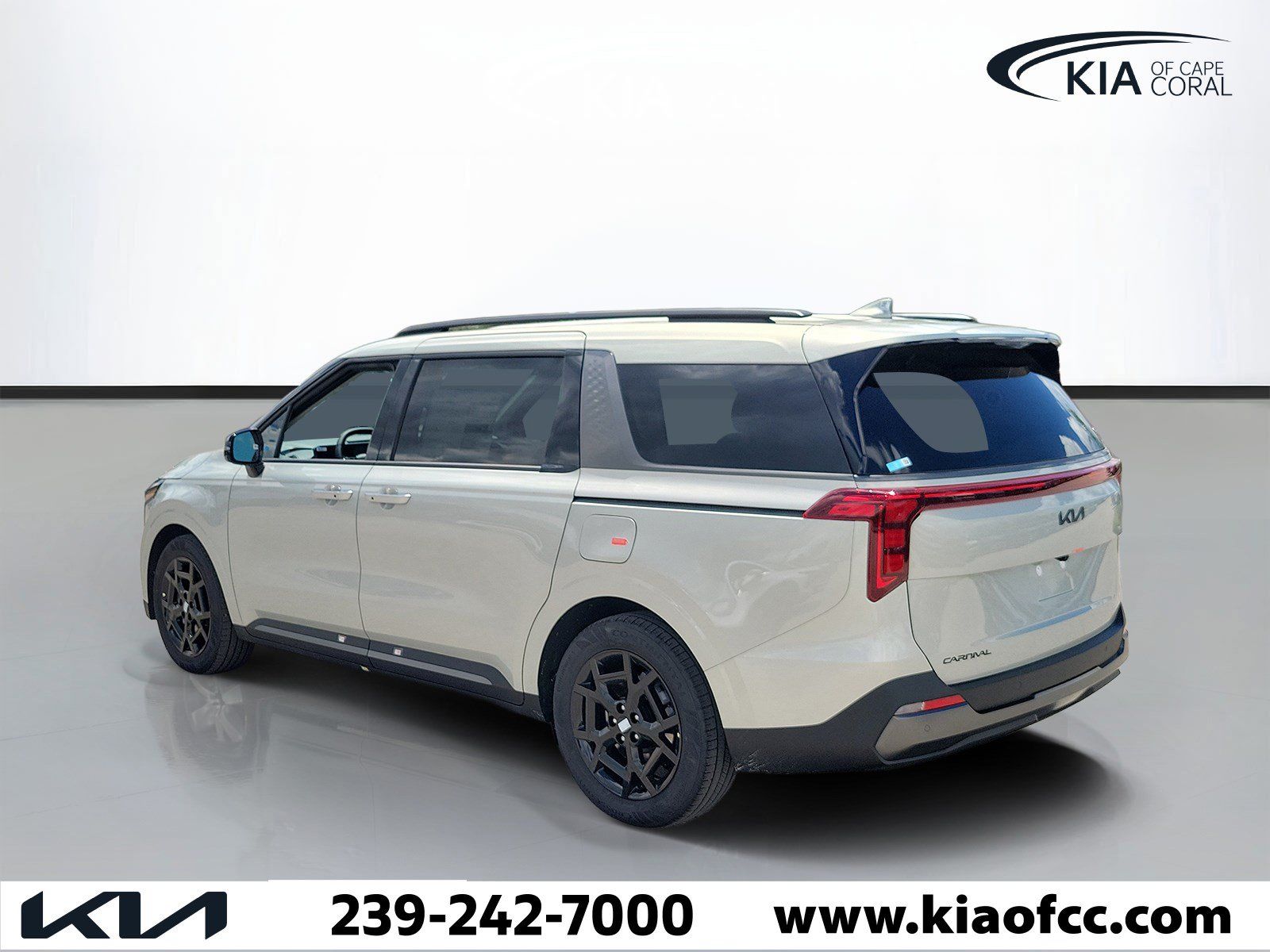 New 2027 Kia Carnival EX w/ Dark Edition Package FWD image 4