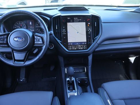 Used 2024 Subaru Ascent Onyx Edition Limited w/ Popular Package Onyx AWD/4WD image 18
