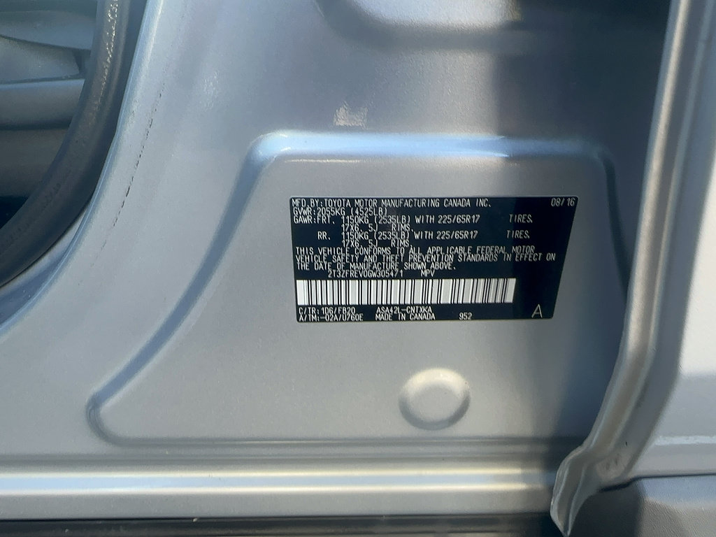 Certified 2016 Toyota RAV4 LE FWD image 17