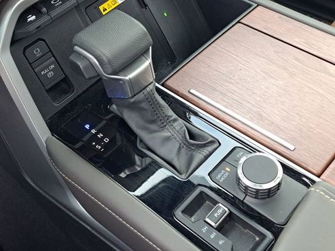 Used 2023 Toyota Tundra 1794 Edition image 18