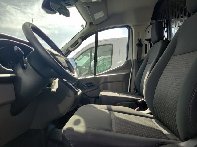 Certified 2025 Ford Transit 250 Low Roof w/ Exterior Upgrade Package RWD image 10