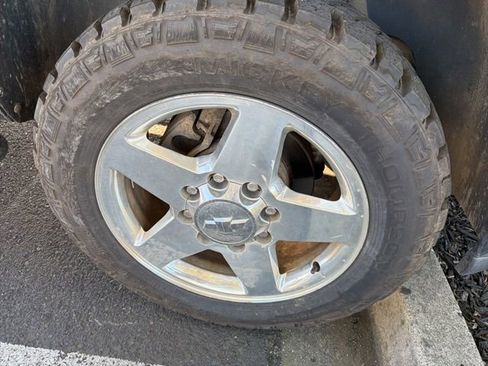 Used 2011 Chevrolet Silverado 2500 LTZ w/ LTZ Plus Package image 2