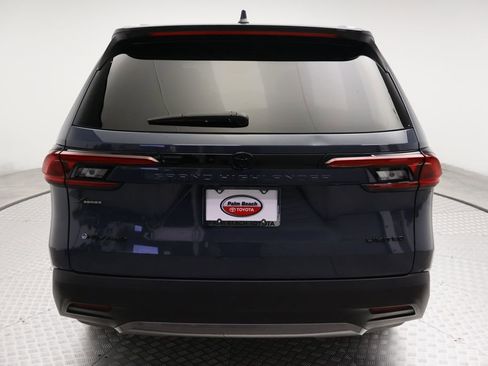 Certified 2025 Toyota Grand Highlander Limited image 10