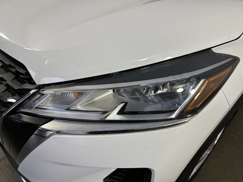 Used 2025 Nissan Kicks Play S FWD image 28