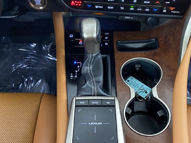 Used 2022 Lexus RX 350L Premium w/ Premium Package AWD/4WD image 19