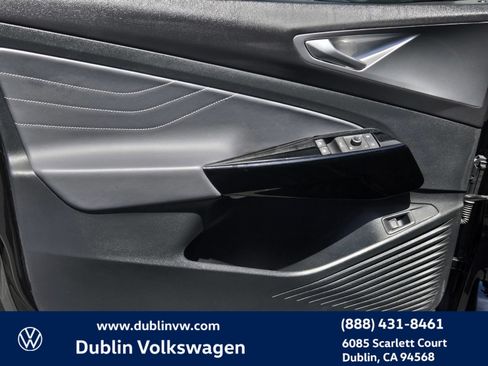 Used 2023 Volkswagen ID.4 Pro S RWD image 10