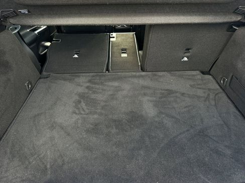 Certified 2022 Mercedes-Benz GLA 250 image 36