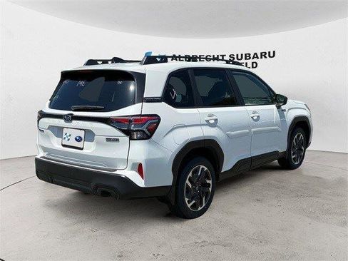New 2025 Subaru Forester Premium image 5