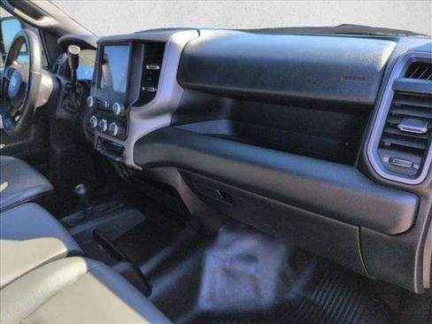 Used 2024 RAM 3500 Tradesman w/ Chrome Appearance Group image 22
