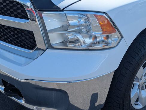 Used 2015 RAM 1500 Classic SLT AWD/4WD image 12