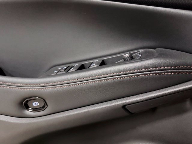 Used 2026 Jeep Cherokee Limited AWD/4WD image 26