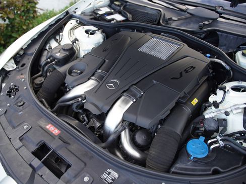 Used 2013 Mercedes-Benz CL 550 4MATIC image 60