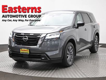 Used 2023 Nissan Pathfinder S