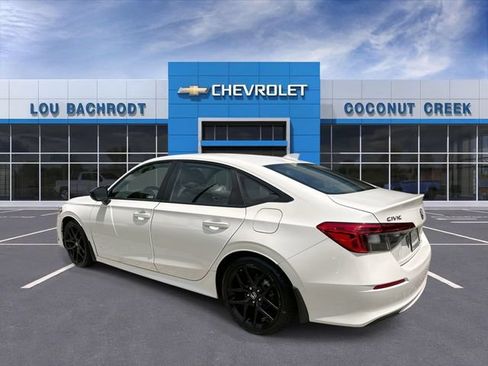 Used 2023 Honda Civic Sport image 6