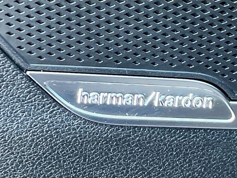 Certified 2025 Kia Sportage SX AWD/4WD image 13