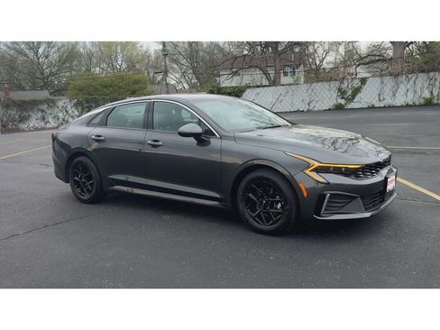 Used 2025 Kia K5 LXS image 2