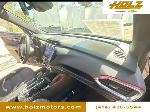 Certified 2023 Chevrolet TrailBlazer RS w/ Sun and Liftgate Package AWD/4WD image 30
