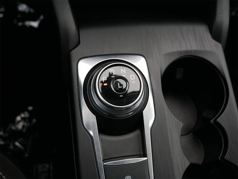 Certified 2025 Ford Escape Active image 23