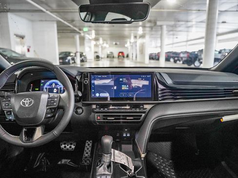 New 2026 Toyota Camry SE FWD image 15