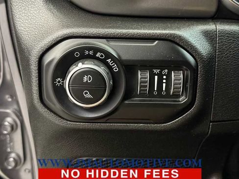 Used 2021 Jeep Gladiator Sport image 35