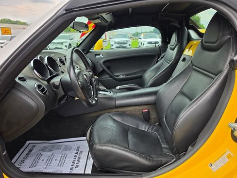 Used 2007 Pontiac Solstice Convertible w/ Premium Package RWD image 15