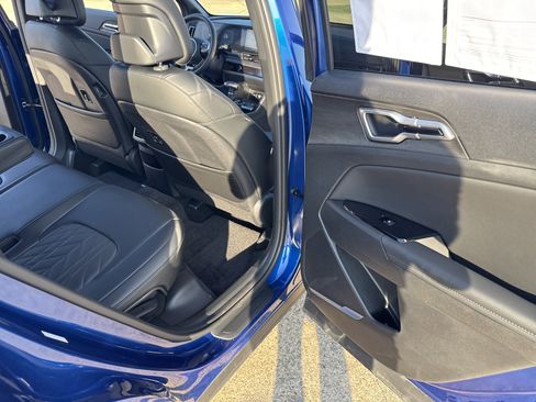 Used 2025 Kia Sportage X-Line image 30