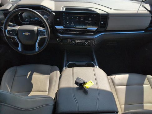 Used 2024 Chevrolet Silverado 2500 LTZ w/ LTZ Premium Package image 22