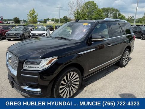Used 2019 Lincoln Navigator Reserve w/ Cargo Package AWD/4WD image 6