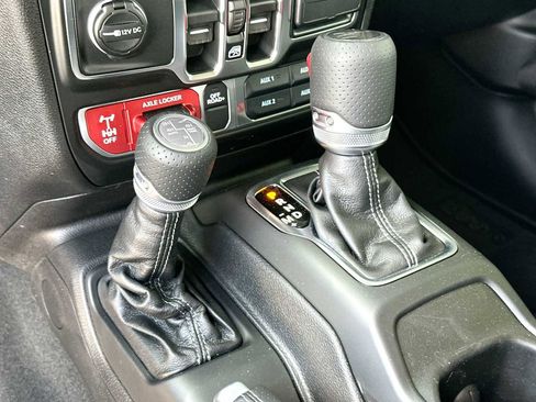 New 2026 Jeep Gladiator Mojave image 21