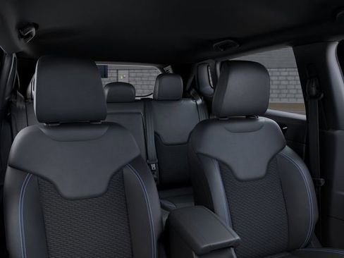New 2026 Jeep Compass Latitude AWD/4WD image 26