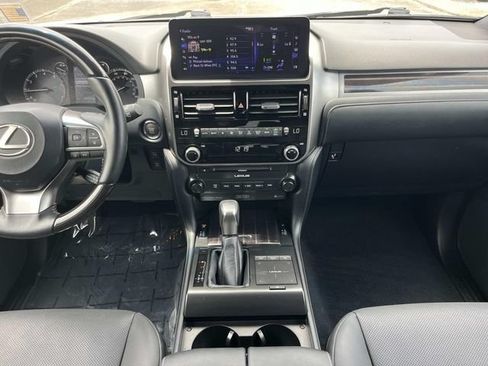 Used 2023 Lexus GX 460 Premium AWD/4WD image 16