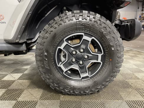 Used 2021 Jeep Gladiator Mojave image 9